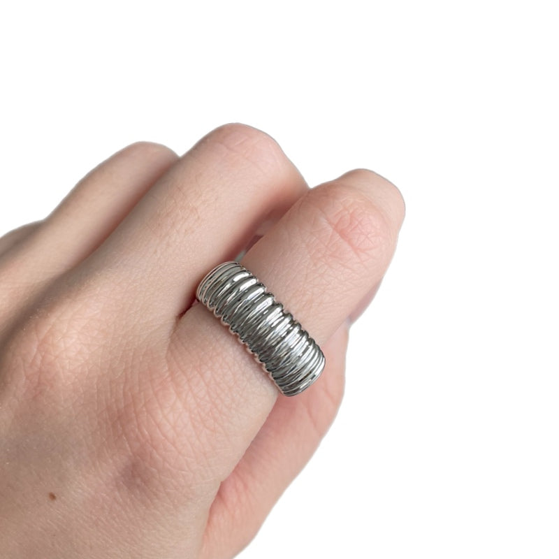Anillo dona plateado