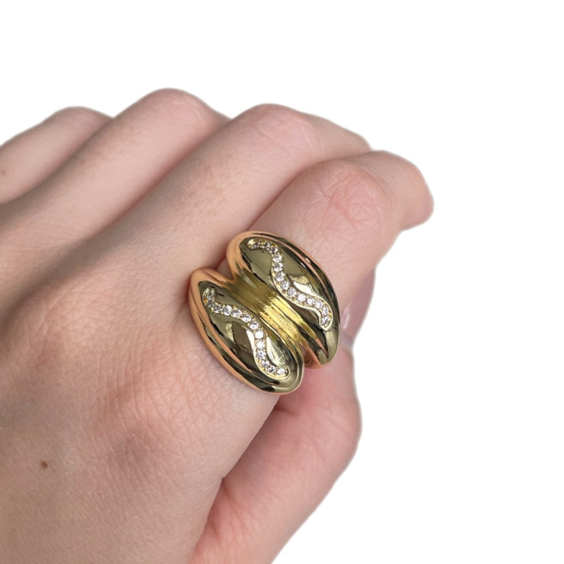 Anillo cruzado zirconias