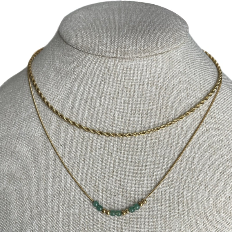 Collar doble bolitas verde