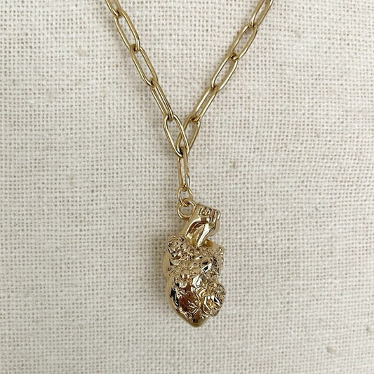 Collar corazón realista