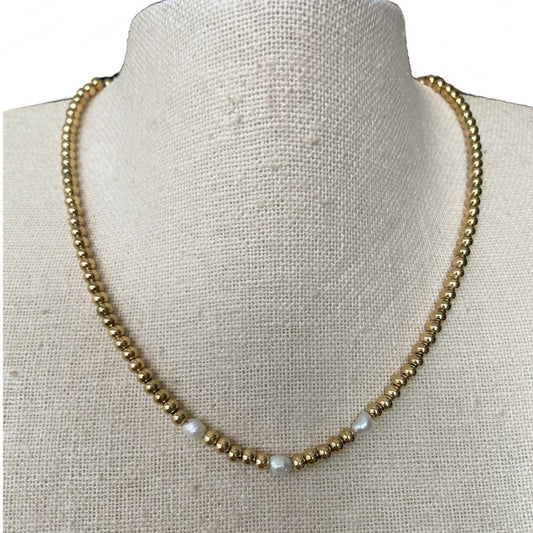 Collar bolitas perlas
