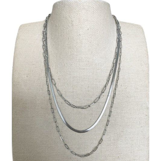 Collar triple eslabones plateado