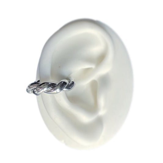 Ear cuff torzal plateado