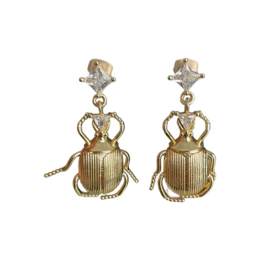 Aretes escarabajo
