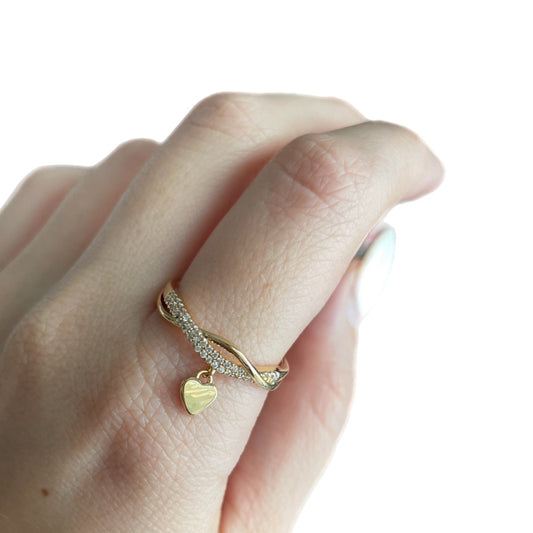 Anillo corazón lineas