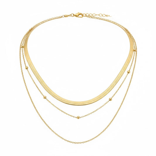 Collar triple clásico