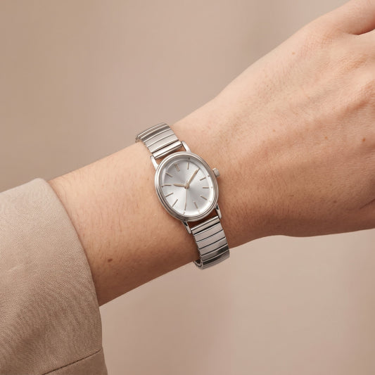 Reloj pulsera plateado