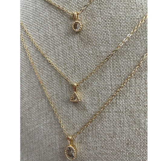 Collar triple zirconias