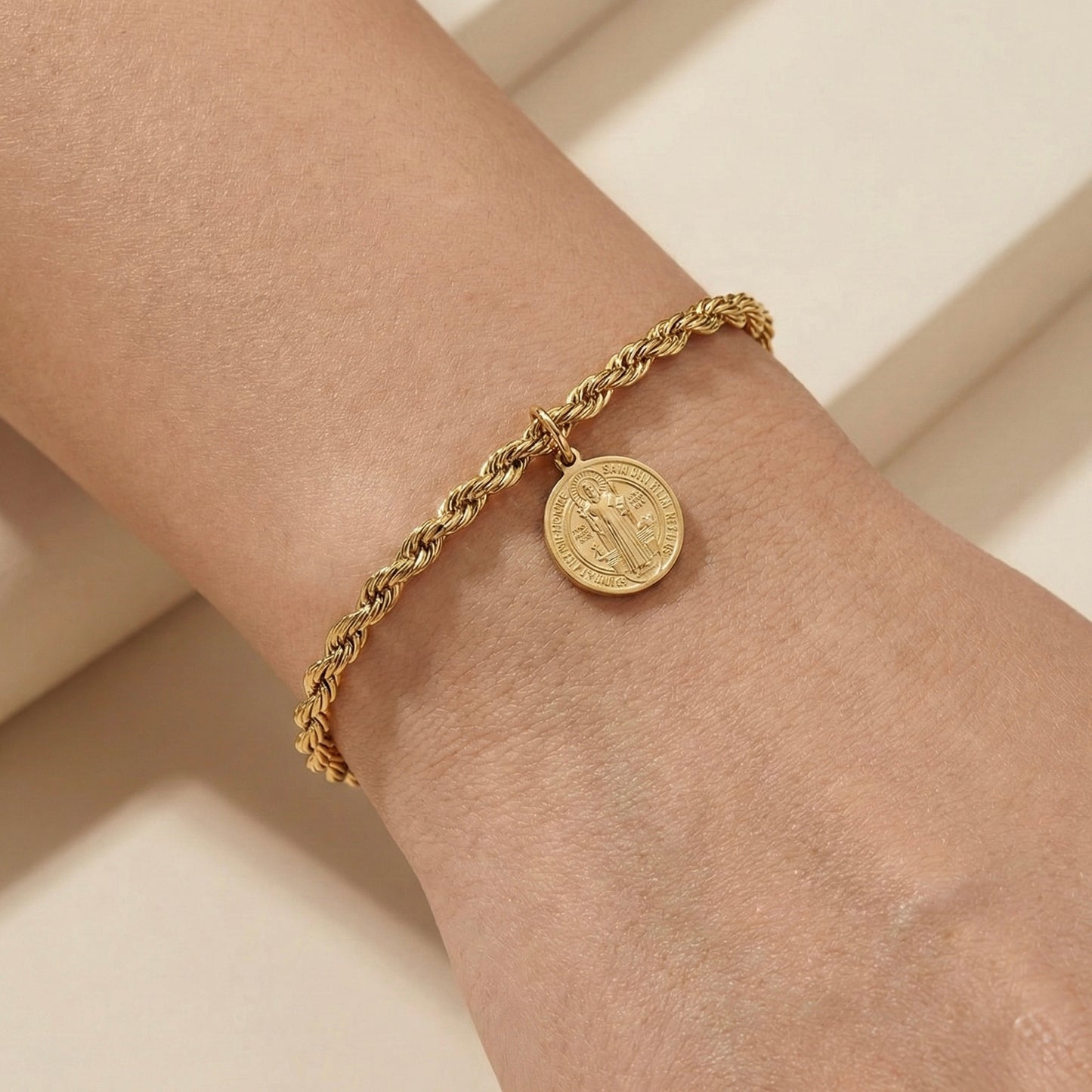 Pulsera torzal San Benito